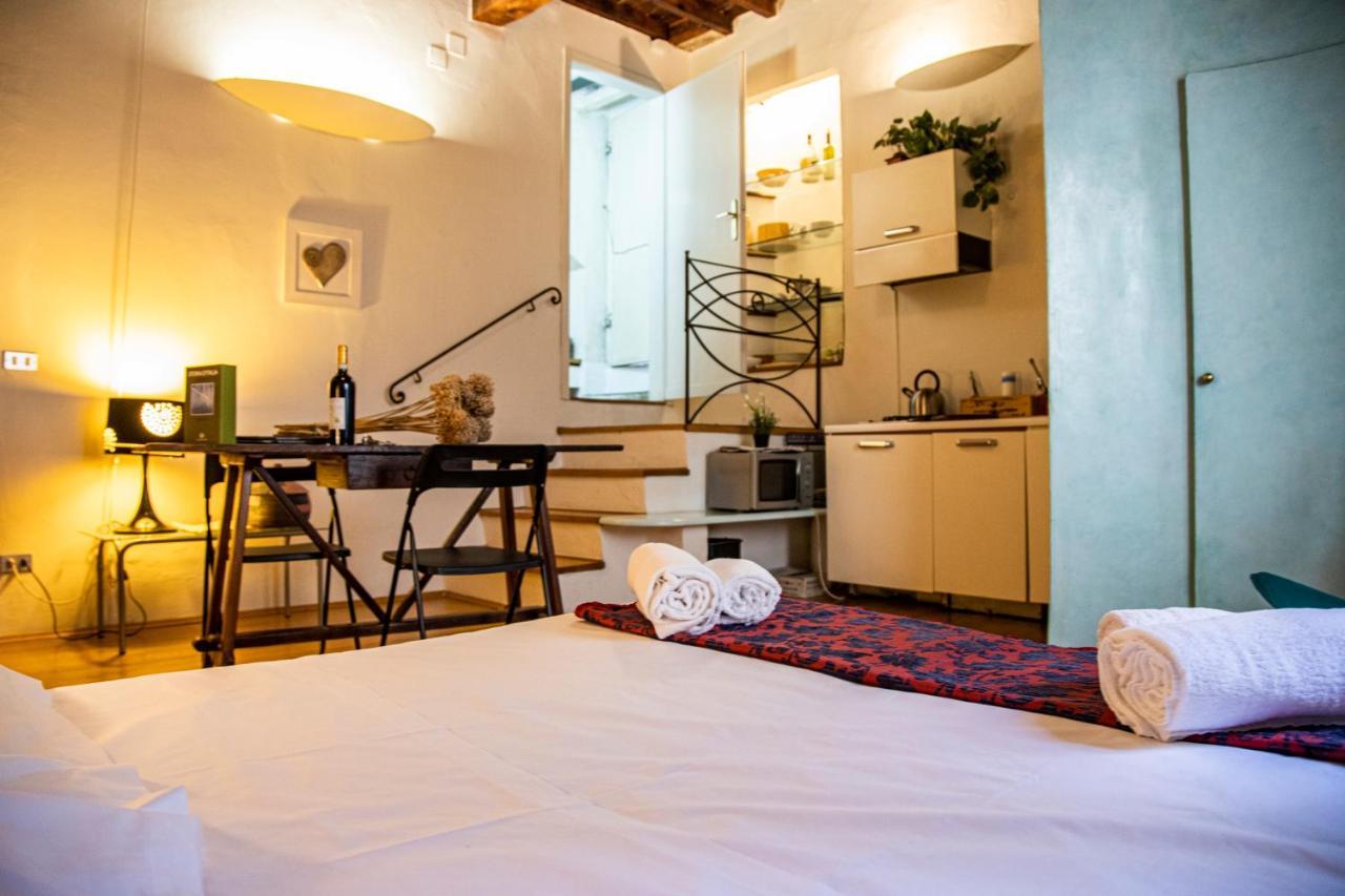 Studio In Tornabuoni Within A Renaissance Building Apartment Florence Exterior photo