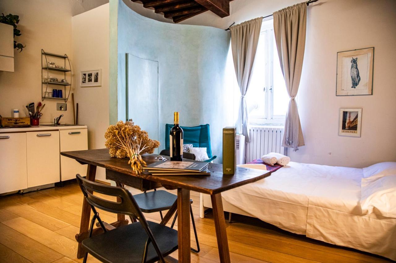 Studio In Tornabuoni Within A Renaissance Building Apartment Florence Exterior photo