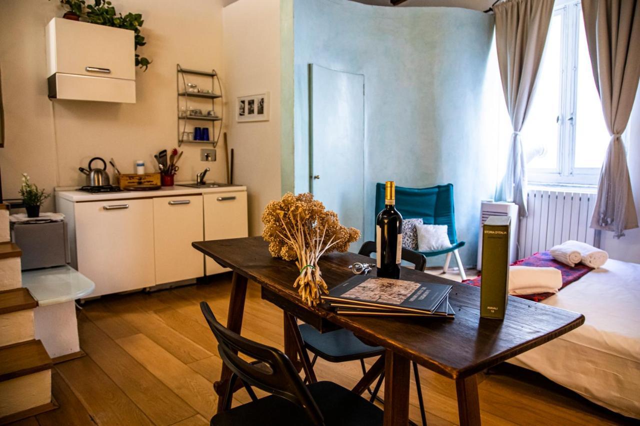 Studio In Tornabuoni Within A Renaissance Building Apartment Florence Exterior photo